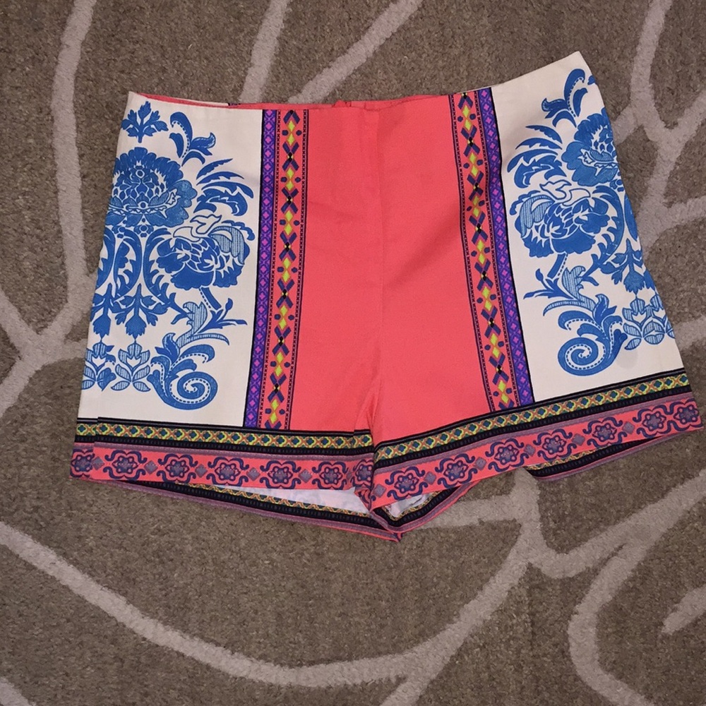Women’s shorts